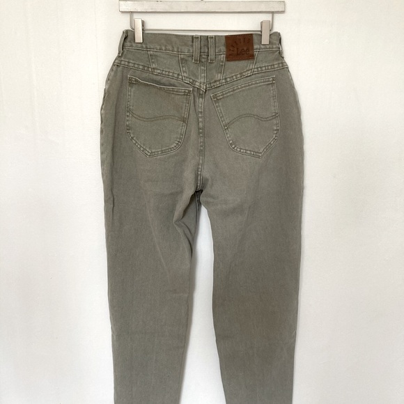 ON HOLD Vintage Lee Revited High-Waist Mom Jeans - Picture 2 of 5